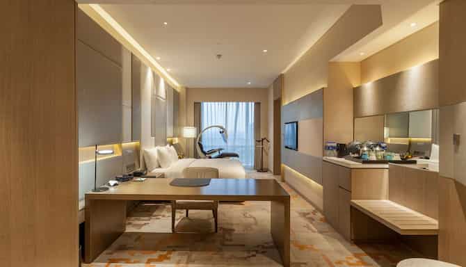 上海国展宝龙丽筠酒店 - 电竞高级客房